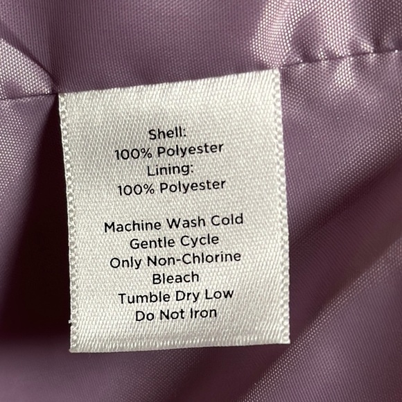 TALBOTS Lavender Lightweight Quilted Jacket Sz 8P - Picture 6 of 7